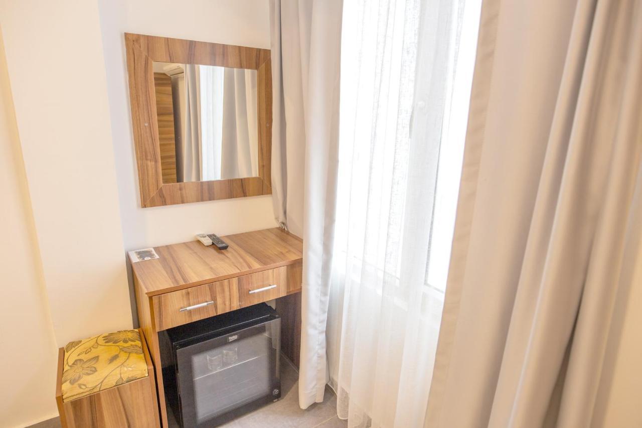 Camlik 87 Hotel ไอวาลิค ภายนอก รูปภาพ