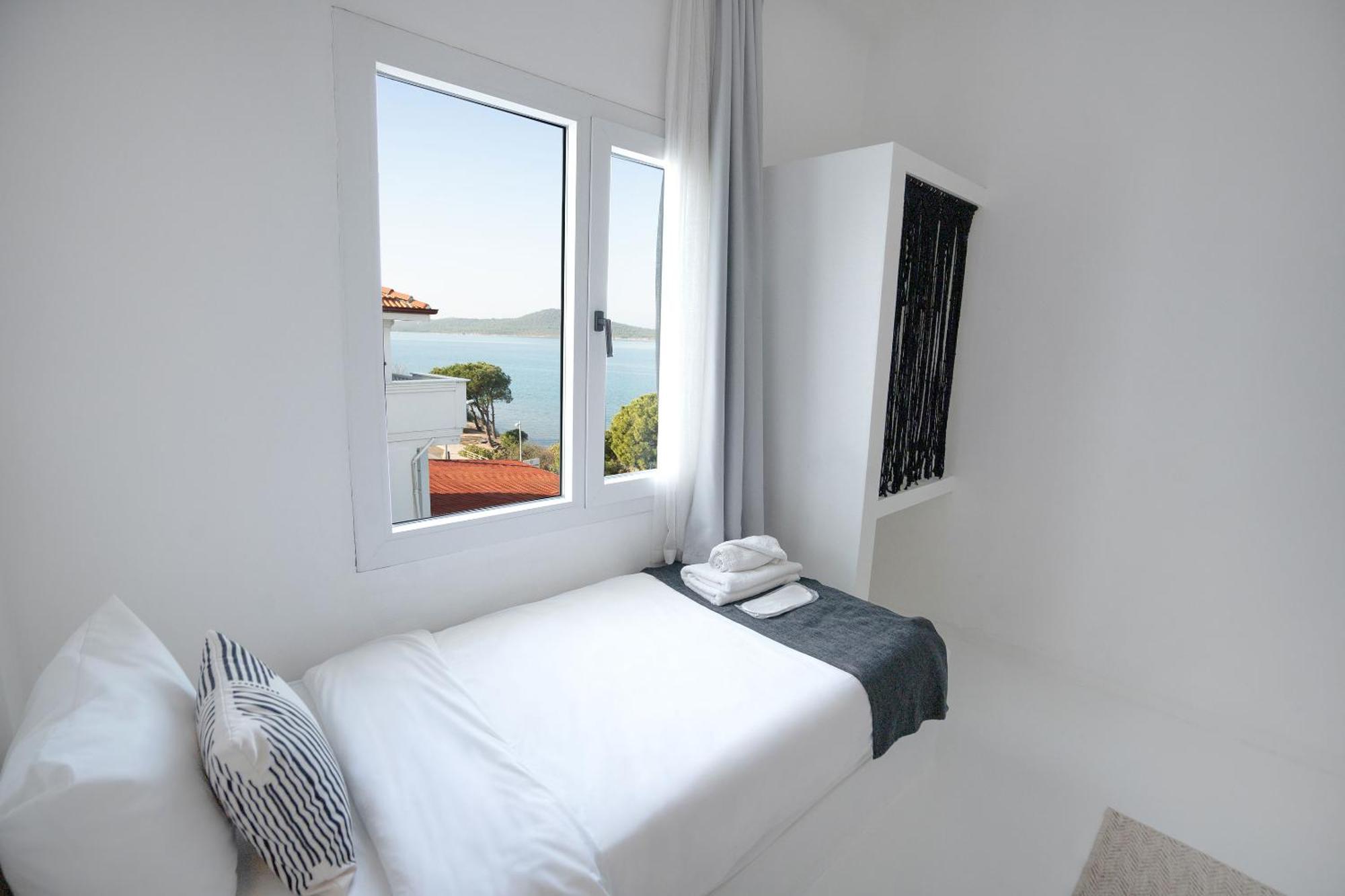 Camlik 87 Hotel ไอวาลิค ภายนอก รูปภาพ