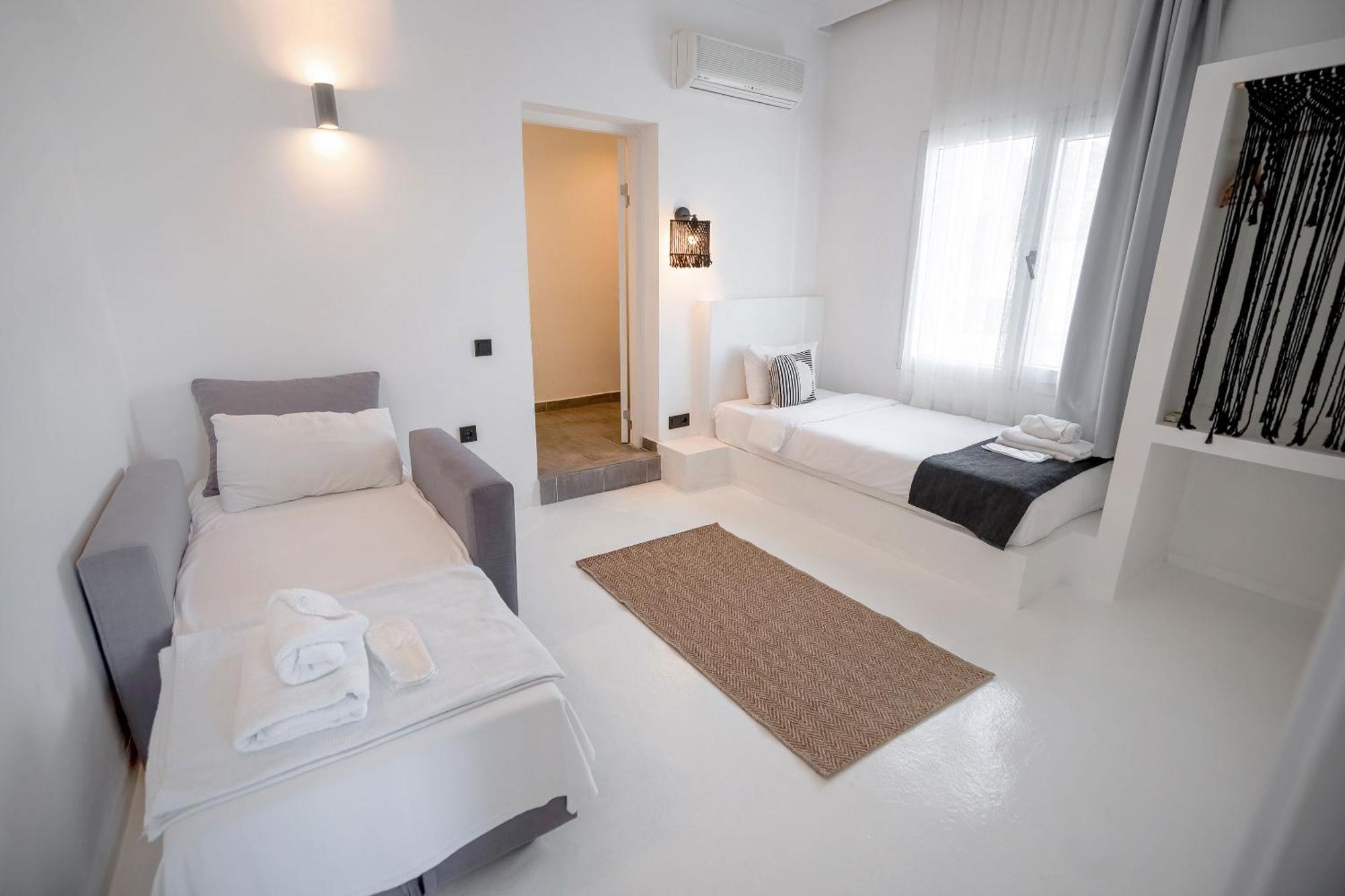 Camlik 87 Hotel ไอวาลิค ภายนอก รูปภาพ