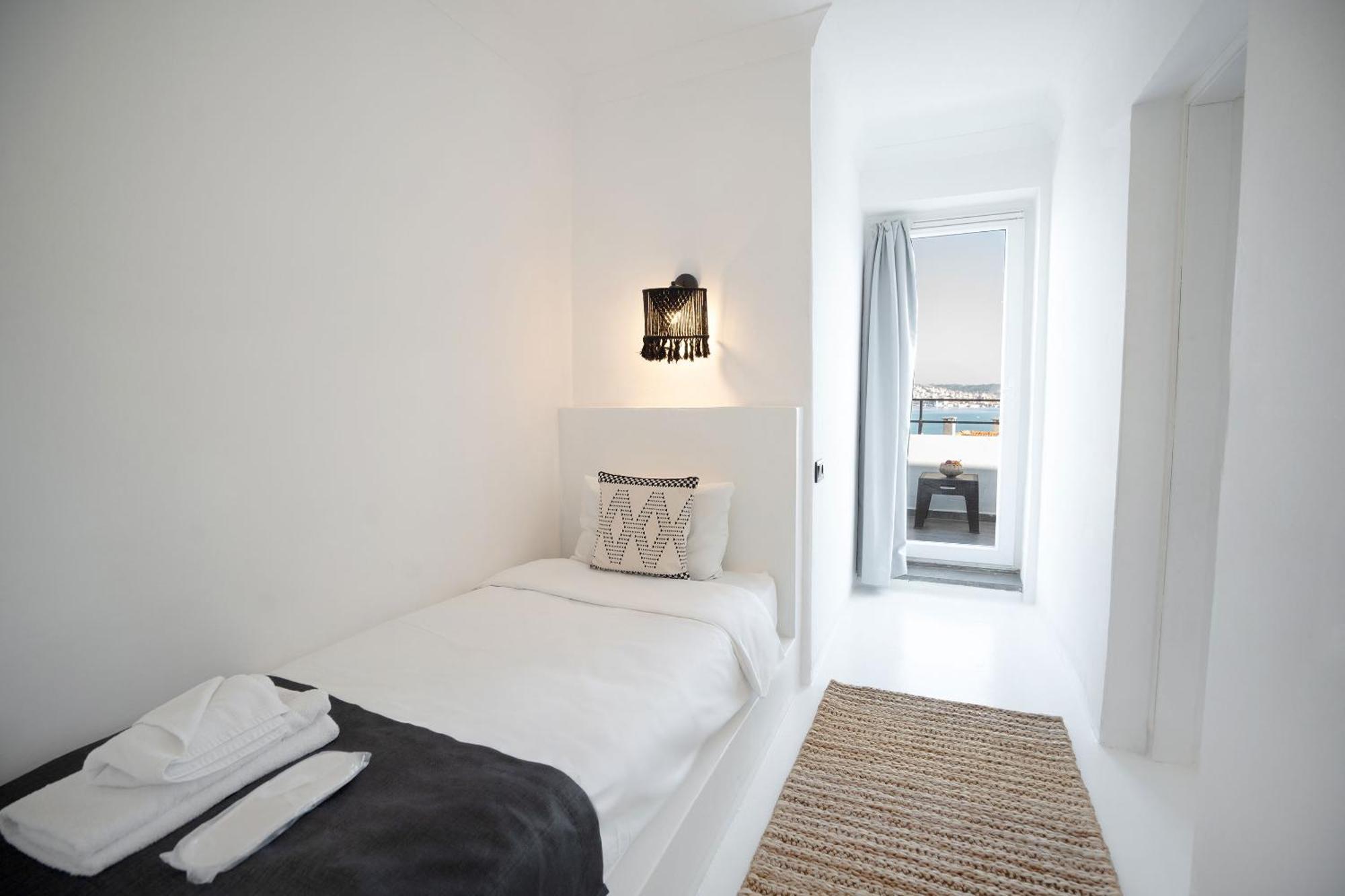 Camlik 87 Hotel ไอวาลิค ภายนอก รูปภาพ